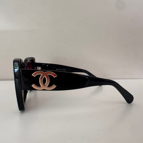 Chanel Polarized Square CC Logo Sunglasses 5494 Made in Italy